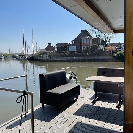 Waterfront Houseboat Near The Centre Otel Monnickendam Dış mekan fotoğraf